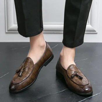 Lightweight Breathable Fashion Dress Shoes Classic Slip on Men Casual Loafers Shoes - Image 5