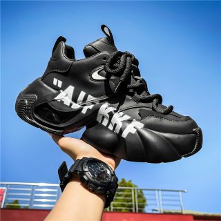 Offre spéciale de baskets industrielles respirantes pour hommes chaussures légères pour hommes respirantes pour hommes personnalisées de haute qualité