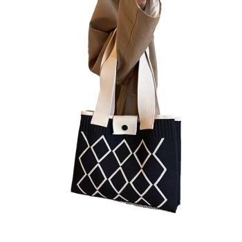 Sac à main pour femme à épaule unique Sac fourre-tout matelassé de grande capacité pour l'extérieur Polyester tricoté simple pour les étudiants du début de l'automne - Image 5