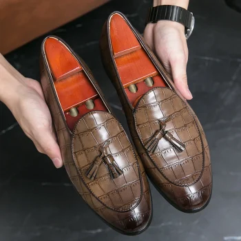 Lightweight Breathable Fashion Dress Shoes Classic Slip on Men Casual Loafers Shoes - Image 6