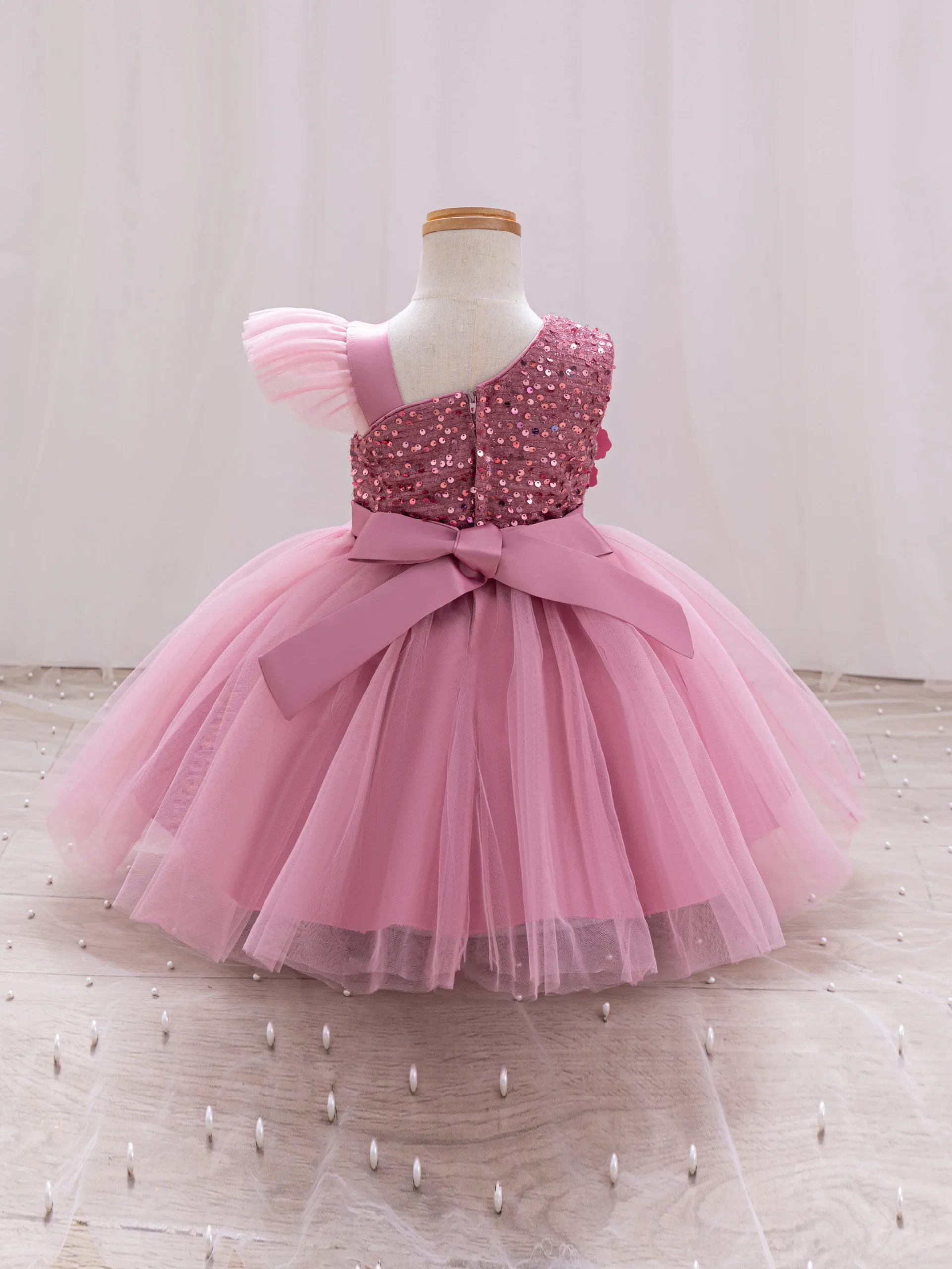 Elegant Girl Princess Dress Small flying sleeves asymsymmetrical straps Formal occasion Girl dress Sequin Wedding dress Party gi – Image 33