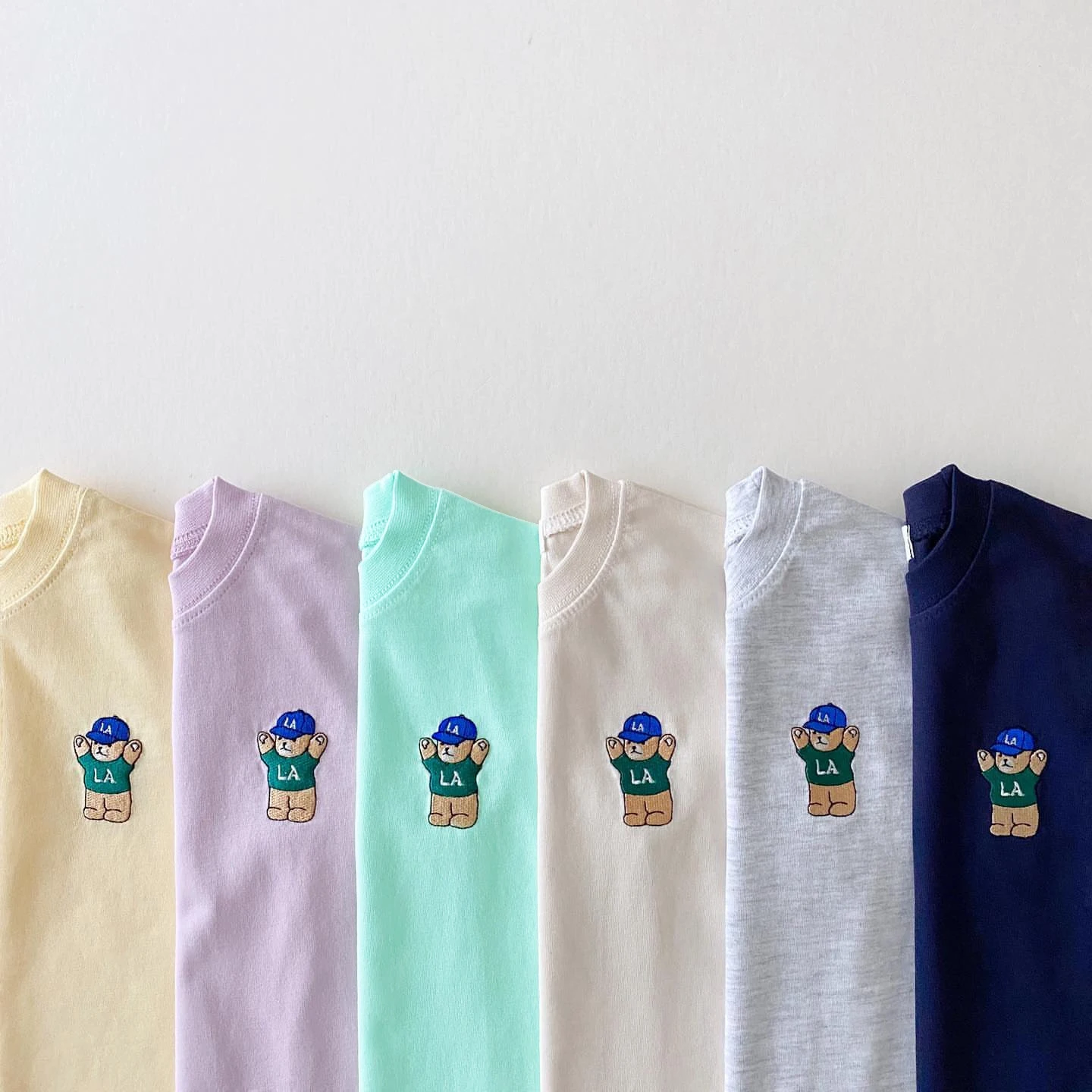 2023 Summer Korea Baby Boys Suit Embroidered Bear Badge Tees T shirts+Loose Shorts Girls 2Pcs Casul Infant Sets Toddler Clothes – Image 6