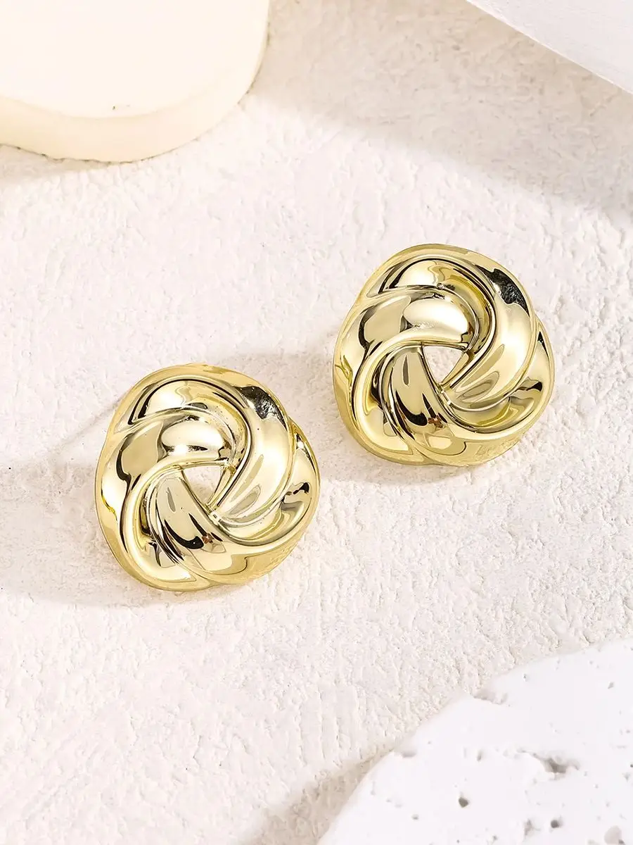 Gold Color Stud Earrings Irregular Hollow Earrings Twisted Geometric Personality Earrings for Women – Image 8