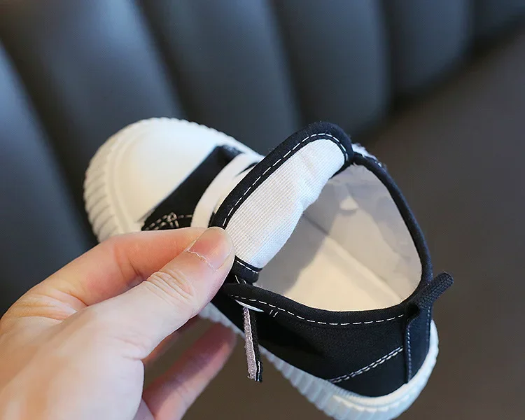 Kid Canvas Shoes Girls Fashion Simple and Versatile Casual Shoes Boy Solid Color Round Toe Non-slip Soft Platform Children Shoes – Image 32