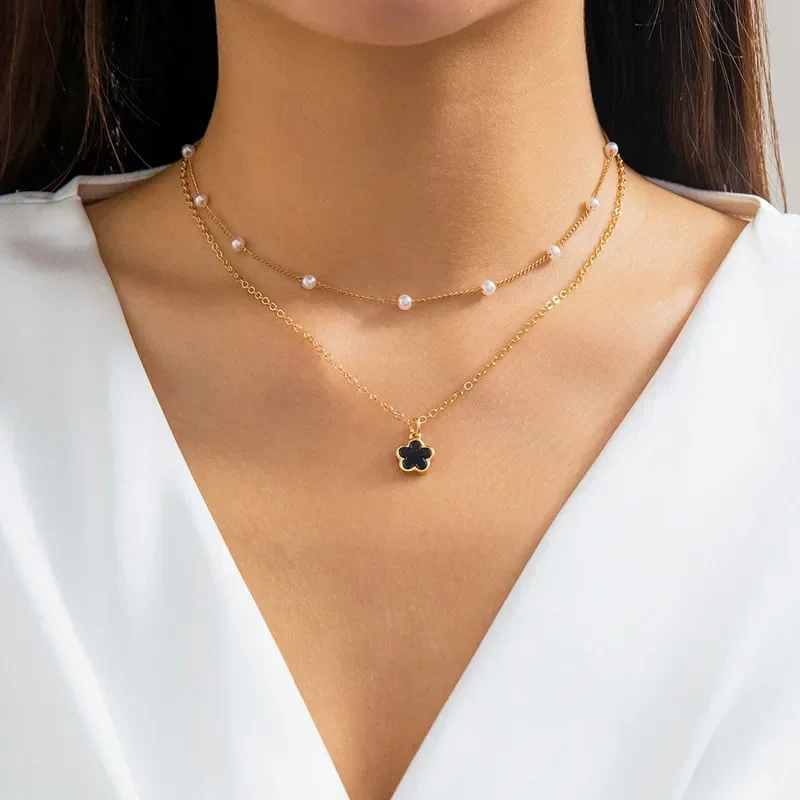 Stereoscopic Stainless Steel Will Not Fade Small Peach Heart Golden Necklace for Women Love Heart Pendant Collarbone Chain Gift – Image 21