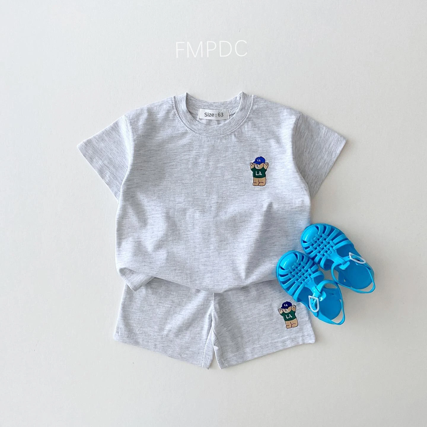 2023 Summer Korea Baby Boys Suit Embroidered Bear Badge Tees T shirts+Loose Shorts Girls 2Pcs Casul Infant Sets Toddler Clothes – Image 5