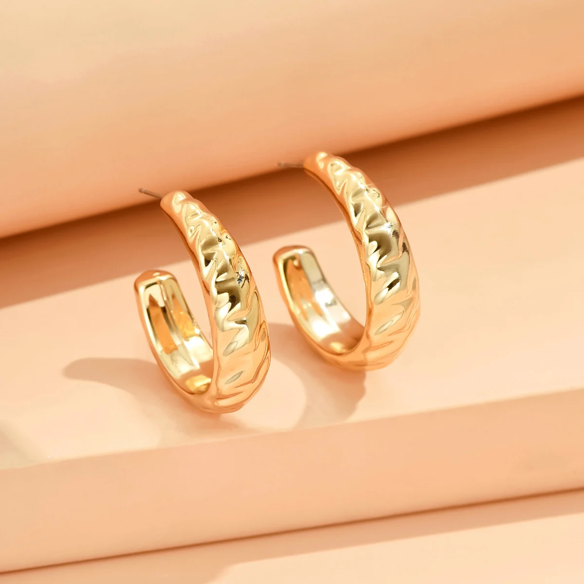 серьги Geometric Irregular Metallic Color Earrings for Women 2024 Minimalist Style Personality Earrings Trendy Jewelry Gift – Image 26