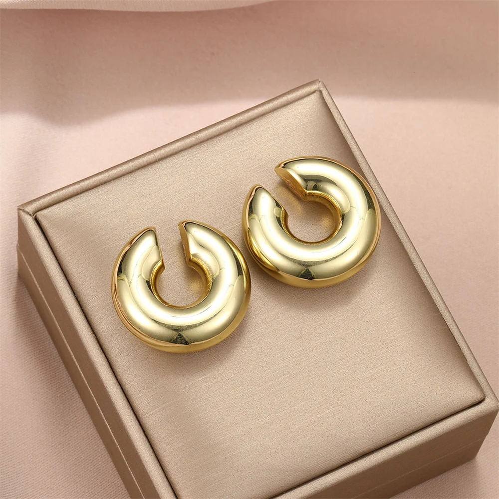 Hyperbole Large Chunky Non Piercing Gold Plated CCB Circle Ear Cuffs Earrings for Women Thick Bold Round Light Ear Clip Jewelry – Image 5