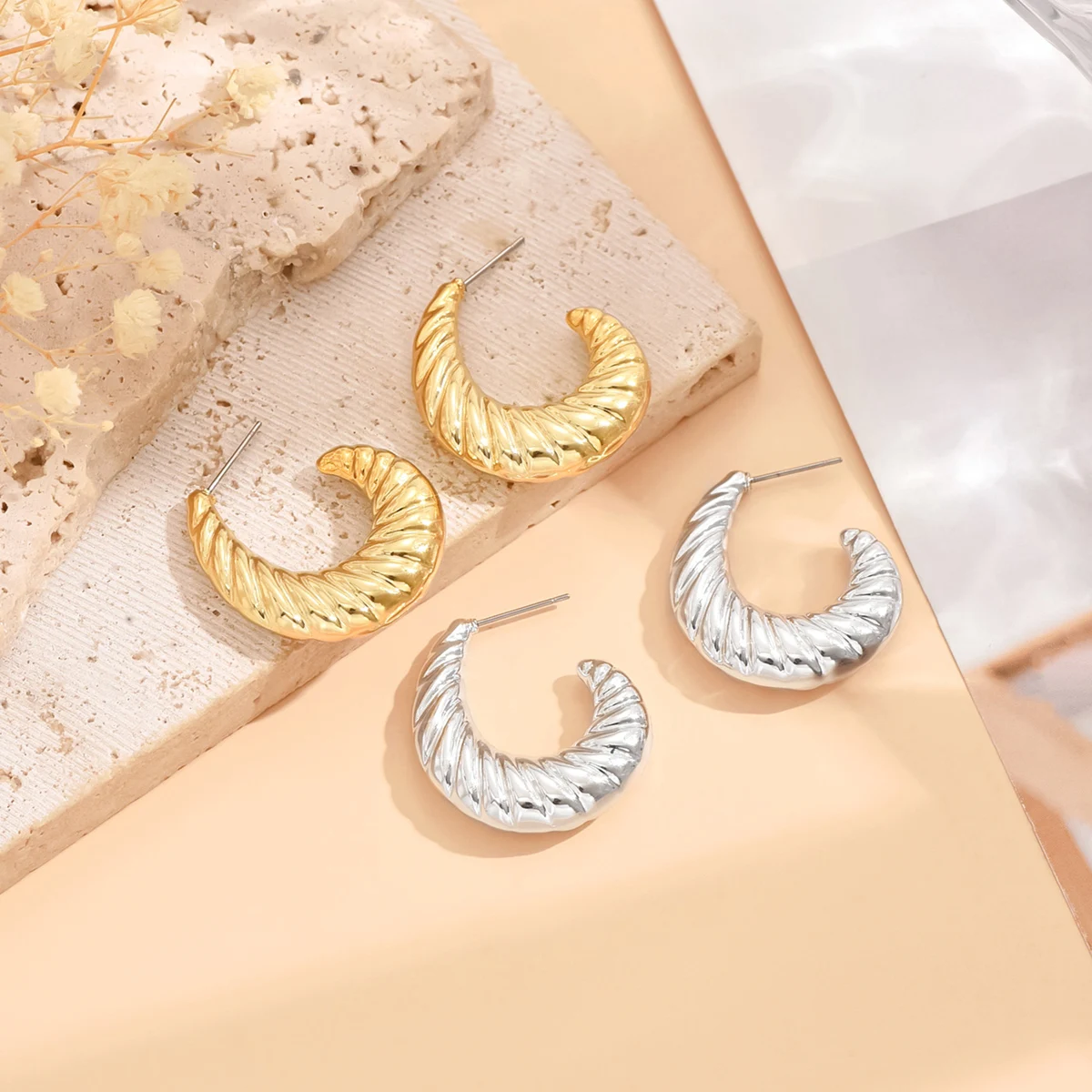 серьги Geometric Irregular Metallic Color Earrings for Women 2024 Minimalist Style Personality Earrings Trendy Jewelry Gift – Image 28