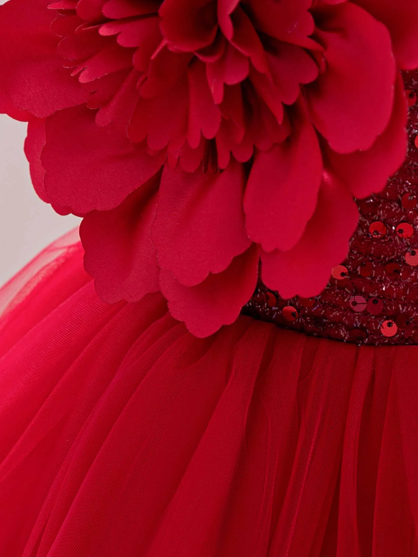 Elegant Girl Princess Dress Small flying sleeves asymsymmetrical straps Formal occasion Girl dress Sequin Wedding dress Party gi – Image 14