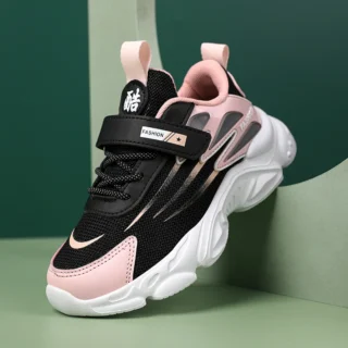 Children's Sports Shoes 2025 Summer Classic Outdoor Mesh Breathable Anti Slip Lightweight Running Shoes for Boys and Girls