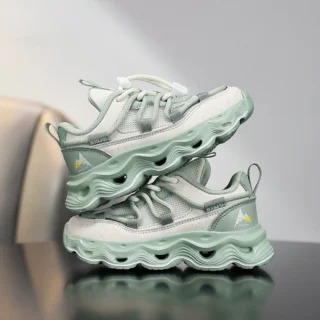 Children Sports Shoes Trendy Mesh Breathable Comfortable Outdoor Running Shoes 2025 New Soft Soled Casual Sneakers for Kids