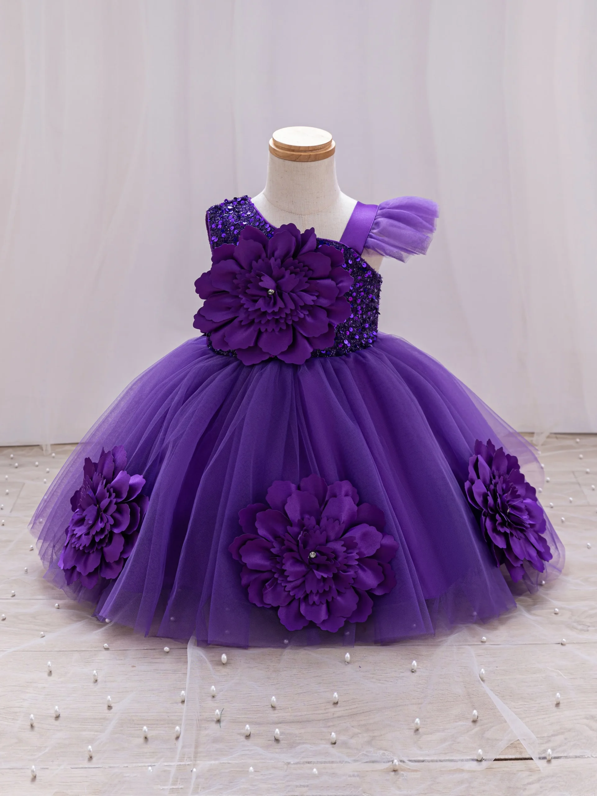Elegant Girl Princess Dress Small flying sleeves asymsymmetrical straps Formal occasion Girl dress Sequin Wedding dress Party gi – Image 9