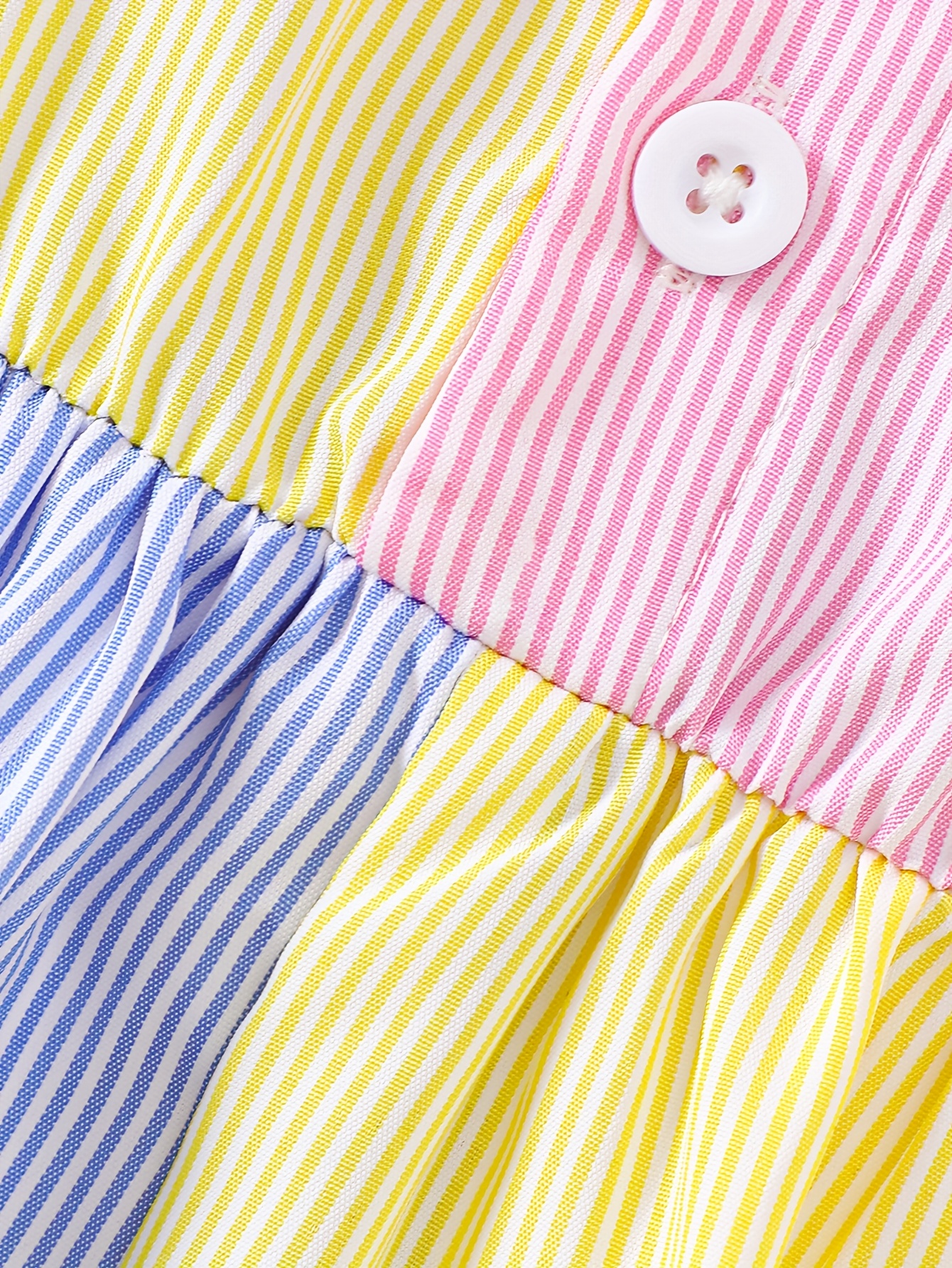 A Cute And Loose Summer Dress for Baby Girls Featuring Colorful Stripes And a Contrasting Design, Paired with a Bow Bag, Perfect for Vacation Relaxation And Everyday Wear – Image 18