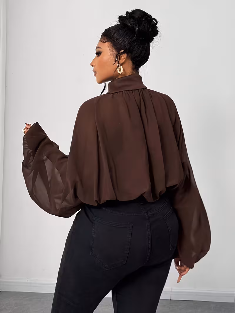 Grande Taille - Grande Taille - Grande Taille Femme Élégante Couleur Unie Col Montant Manches Lanternes Chemise Ample Crantée, Automne – Image 4