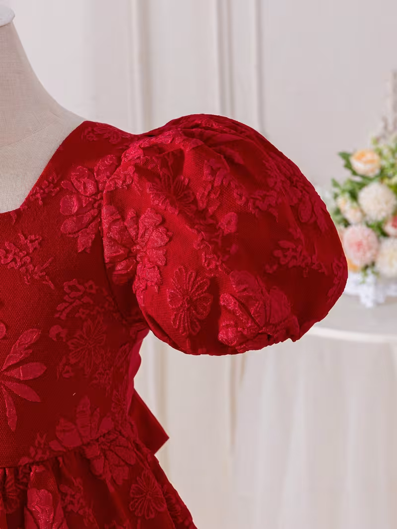 Nouvelle Arrivée Été Fille - Robe Princesse Jacquard à Manches Boules et Dos Nu avec Grand Nœud 3D, Idéale pour Vacances en Plein Air – Image 4