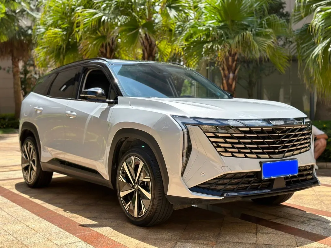 Voiture d'occasion Geely Boyue L petite voiture à essence SUV neuve prix de voiture – Image 2
