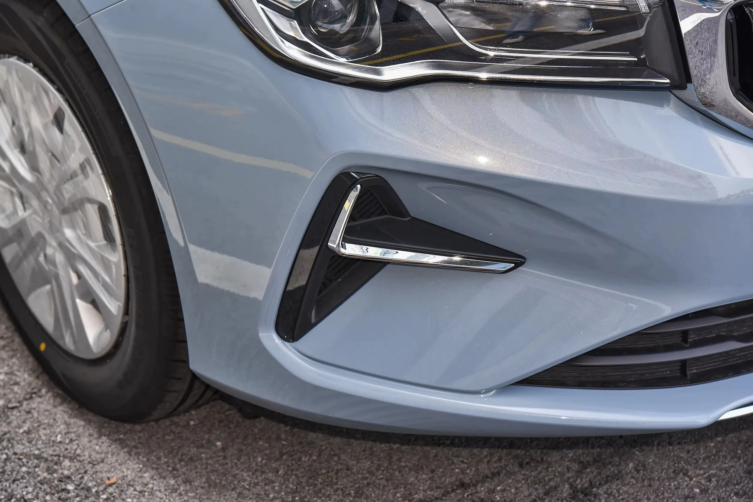 2025 Véhicule Geely Emgrand Mk4 1.5L CVT Flotte Populaire Essence Pas Cher Nouvelles Voitures Auto Fabriquées en Chine – Image 9