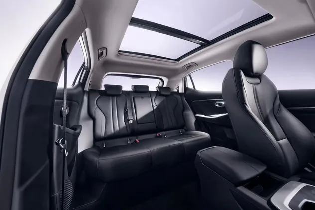 GAC durable Trumpchi GS3 Car – Image 8
