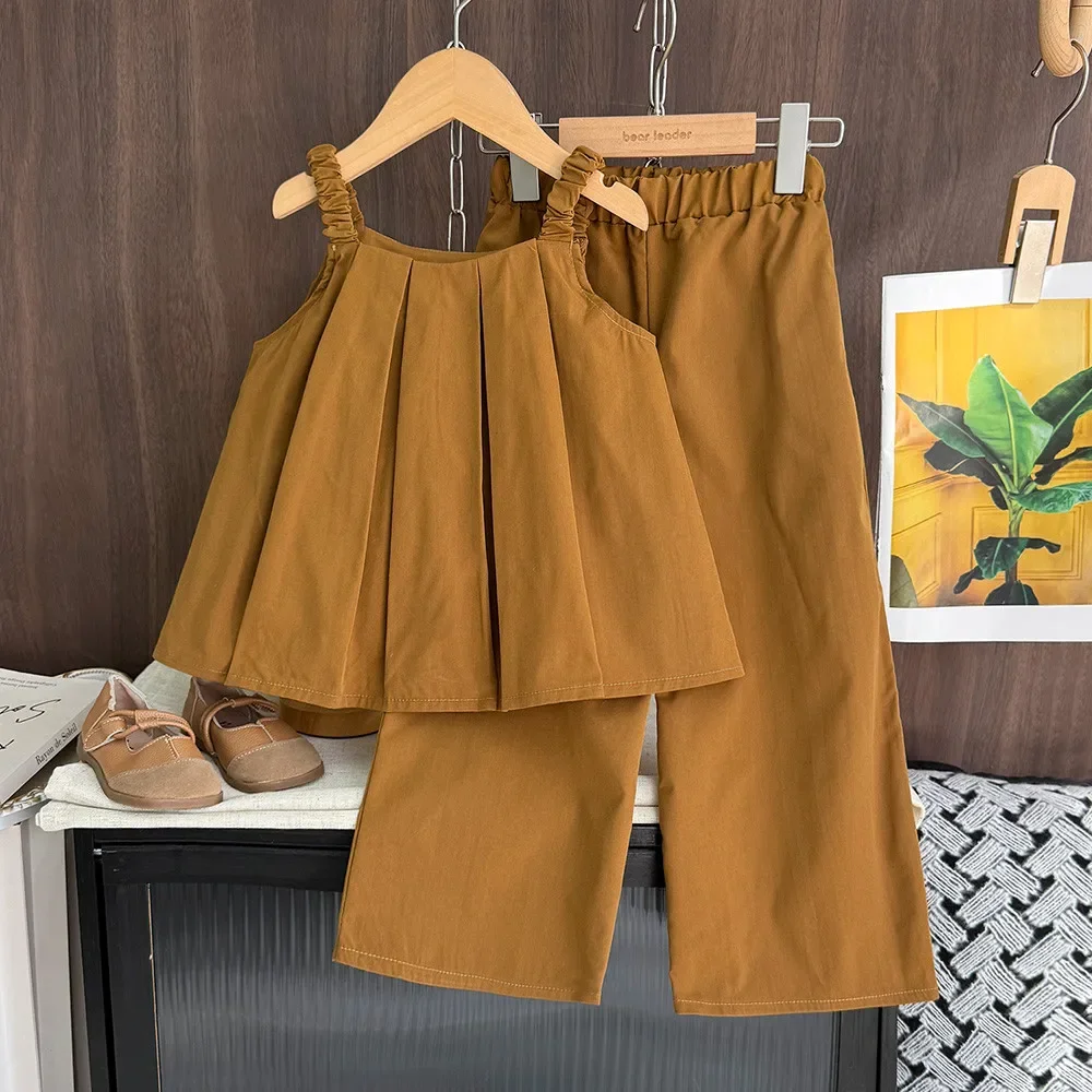 Ensemble Ours pour filles, version coréenne, été, t-shirt plissé kaki + pantalon long, deux pièces, tenues mode enfant unies – Image 12