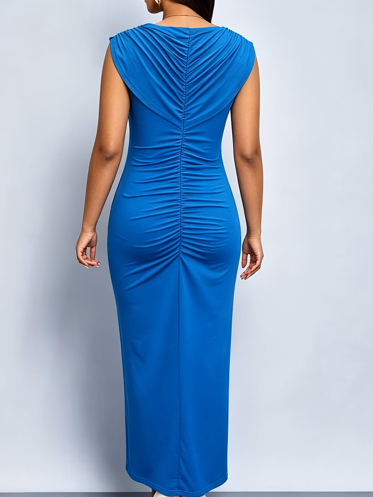 Nouvelle robe longue sexy pour femmes, printemps/été 2026, taille cintrée, plissée, col en V, créée par un designer – Image 4