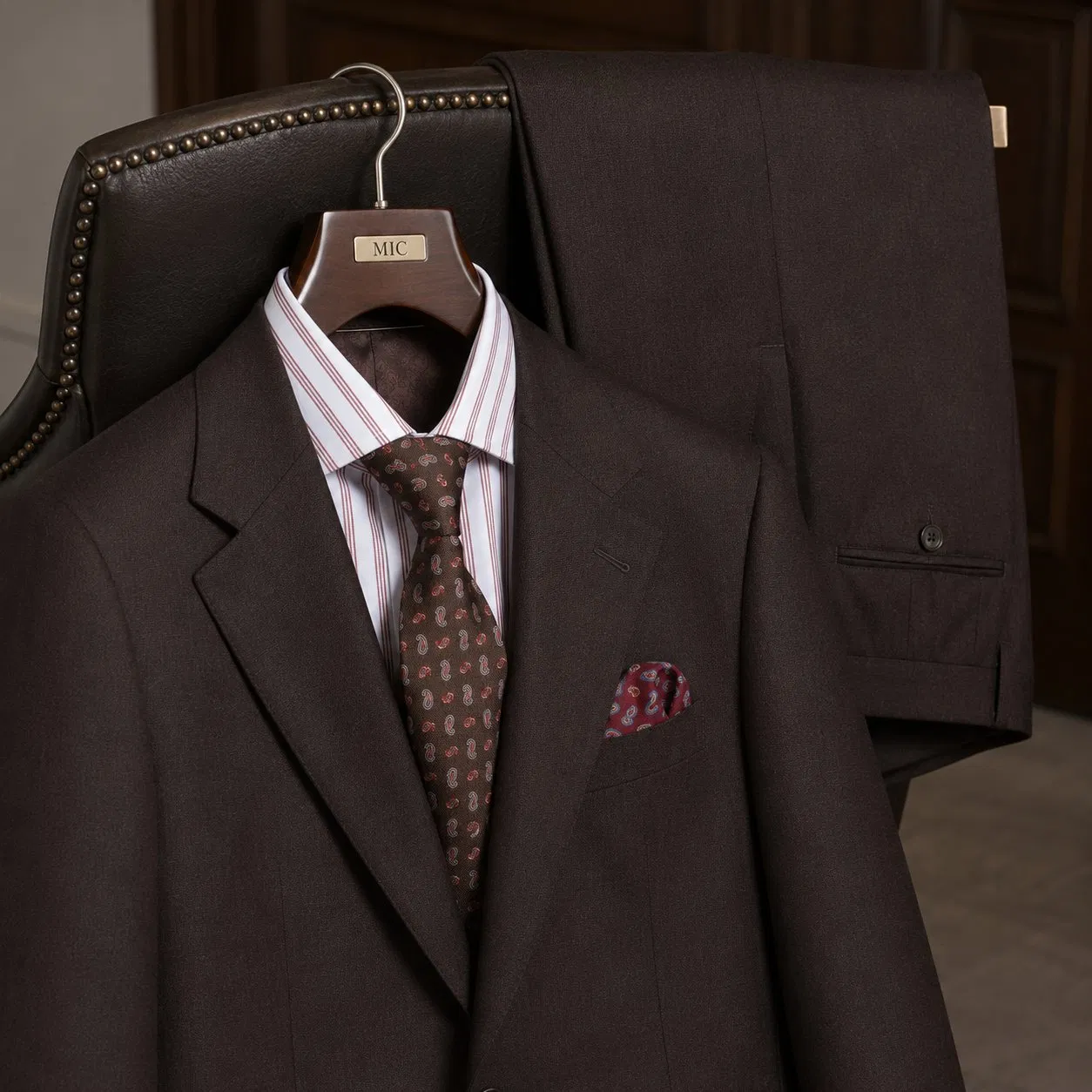 Vêtement masculin de luxe ajusté en gros, costume sur mesure, traje a medida, sur mesure